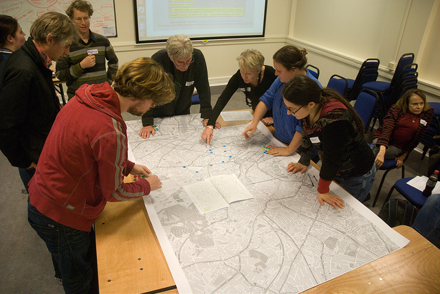 starting a citizen science project to measure air quality